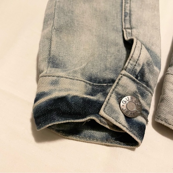 GUESS Women’s Denim Jean Jacket Size Small - Picture 5 of 16